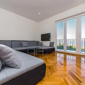 https://apartment-drazena.splithotels.org